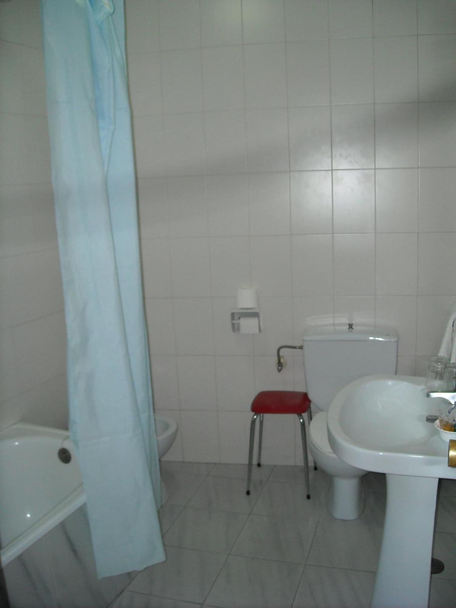 Hostal Residencia Avenida Cuenca  Exterior foto